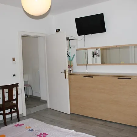 Casa Danilo * Cadegliano Viconago